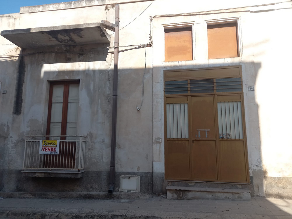 CASA CANOVA